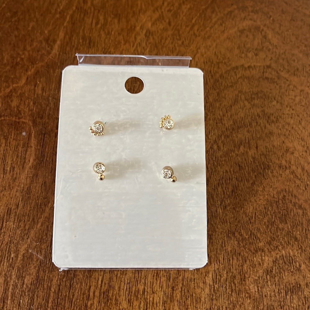 Earrings - miscellaneous
